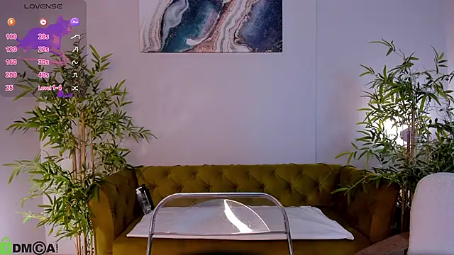 miiss  lulu online show from April 7, 1:07 am