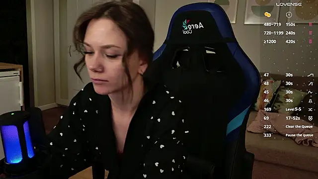 alexa feels  online show from March 29, 4:39 pm