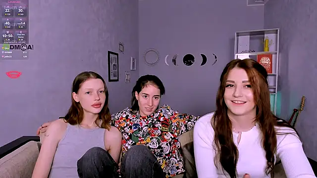 catherine kitty online show from December 16, 8:15 pm