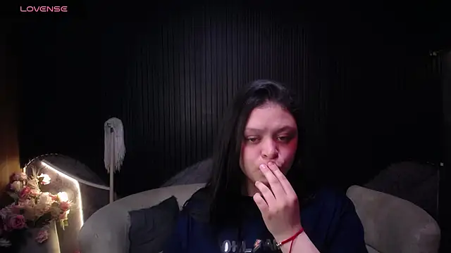 Cute Angell  online show from June 9, 3:39 am