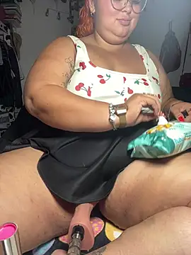 orianna submissive24 online show from February 18, 3:49 am