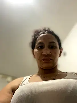 Snapshot of Carola-Ross chatting on September 22, 1:59 am Carola-Ross online show from September 22, 1:59 am