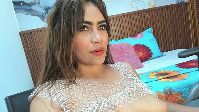 Holly 22 online show from June 4, 2:43 pm