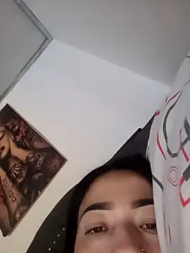 Snapshot of kimbadazz chatting on November 4, 7:30 pm kimbadazz online show from November 4, 7:30 pm