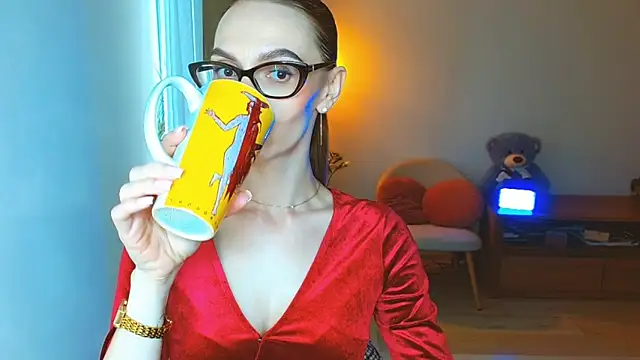 Lady Sunshine  online show from April 25, 1:03 pm