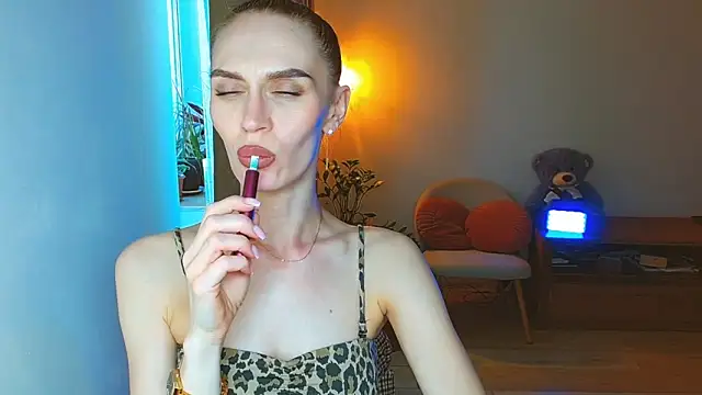 Lady Sunshine  online show from April 24, 12:41 pm