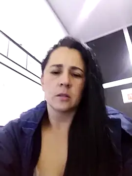 Snapshot of Alanna_11 chatting on September 20, 4:11 am Alanna 11 online show from September 20, 4:11 am