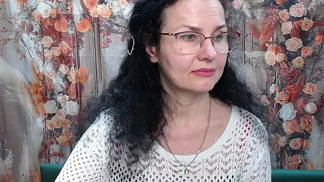 Miroslava Happi online show from April 23, 12:29 pm