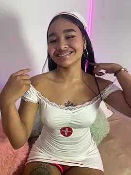 Lynda Bonnie online show from April 24, 1:36 pm