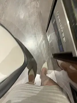 Mia-77 online show from April 29, 4:48 am