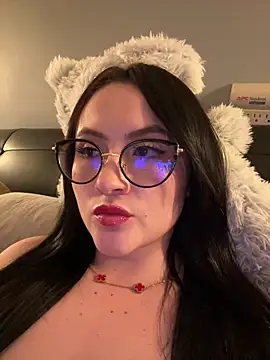 ValentinaOrtiz3 online show from February 24, 11:58 pm