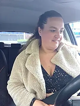 justtess online show from April 29, 4:48 am