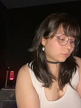 Solo yoss online show from September 26, 7:06 am