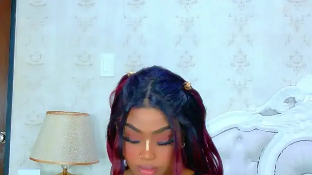 TianahGlow online show from February 25, 9:02 pm