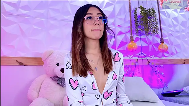 Sopphiaa Payton online show from June 4, 2:10 pm