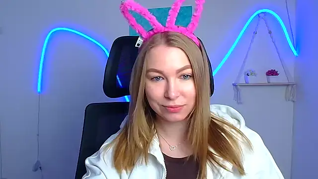 Dana flowers online show from April 27, 5:37 am