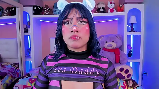 miss   megan online show from March 9, 2:04 am