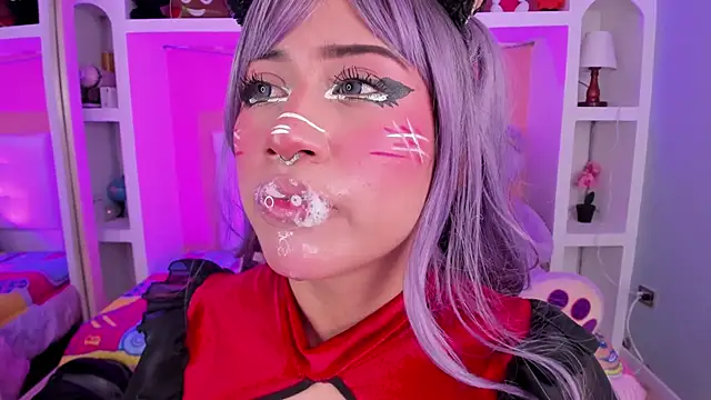 miss   megan online show from April 22, 2:52 am