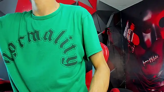 Isak Millan online show from November 9, 10:49 pm