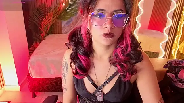kristen tay online show from June 11, 2:53 am