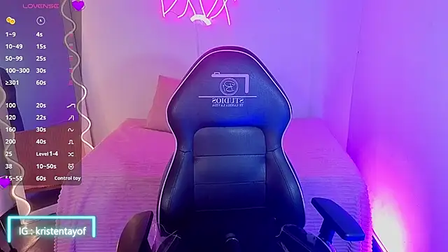 kristen tay online show from October 24, 3:57 am