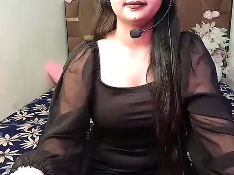 Snapshot of megancatluna chatting on September 30, 8:42 am megancatluna online show from September 30, 8:42 am