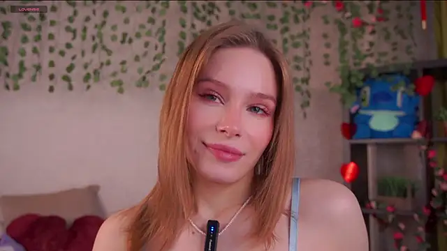 TaiteBayles online show from February 25, 2:10 am