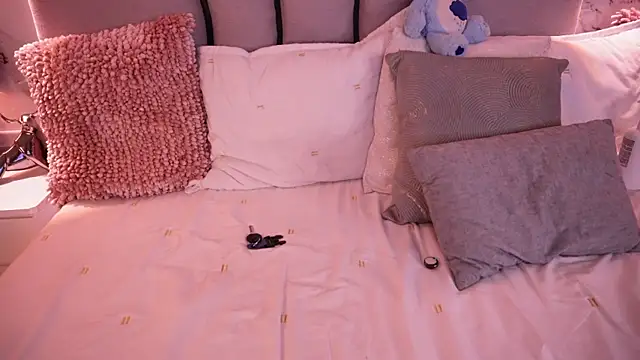 Julieta priv online show from April 27, 2:14 pm