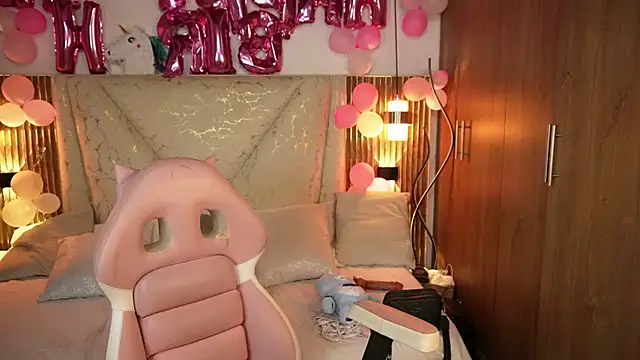 Julieta priv online show from January 7, 6:00 pm