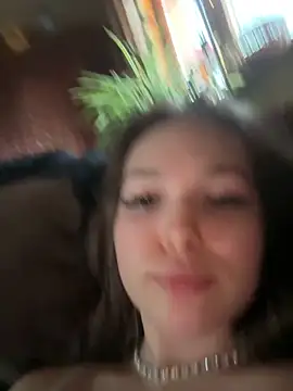 -Amora online show from November 11, 12:13 pm