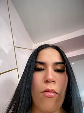 Naatalia online show from July 4, 7:54 pm