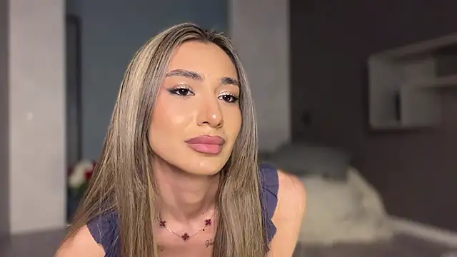 alissadreams online show from June 6, 4:13 pm