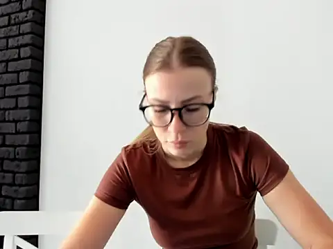 Snapshot of vikky_s1 chatting on September 26, 10:46 am vikky s1 online show from September 26, 10:46 am