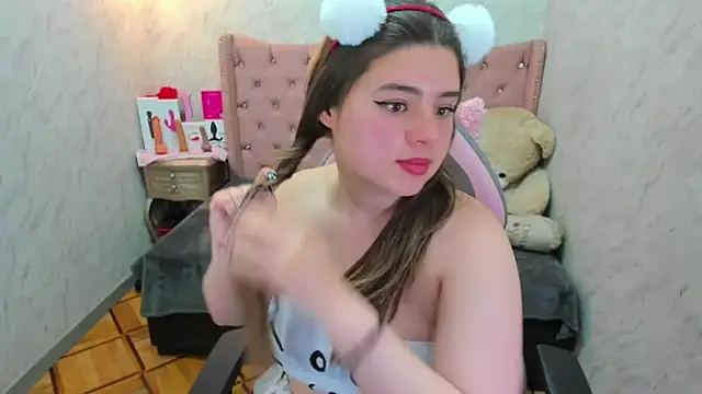 Snapshot of Lianngrace chatting on October 9, 4:44 pm Lianngrace online show from October 9, 4:44 pm