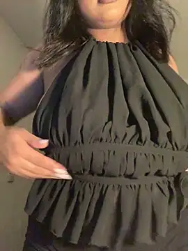 Dahiana Giil online show from April 25, 5:43 am