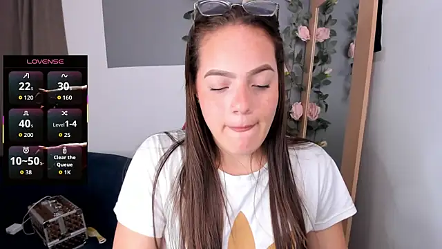 Baby Asshley online show from June 27, 2:45 am
