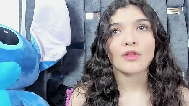 ARTEMISAKIM online show from September 17, 3:37 am