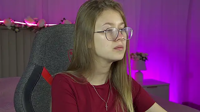 EveMundie online show from September 15, 6:32 am