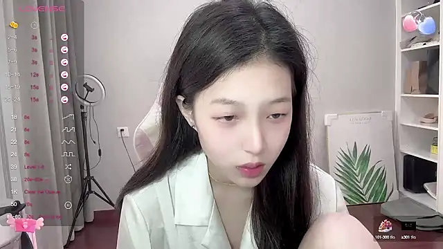 Snapshot of YaYa-521 chatting on September 14, 2:37 pm YaYa-521 online show from September 14, 2:37 pm