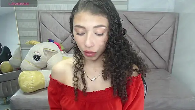 Snapshot of danatella_a chatting on September 21, 1:43 pm danatella a online show from September 21, 1:43 pm