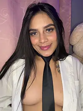 Emily sharlot online show from April 25, 5:10 am