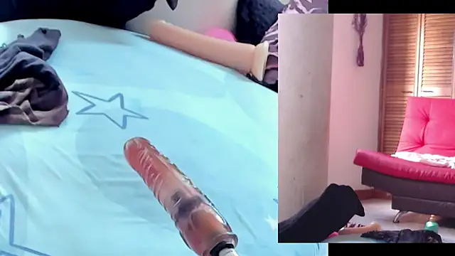 afroditacute15 online show from October 29, 8:00 pm