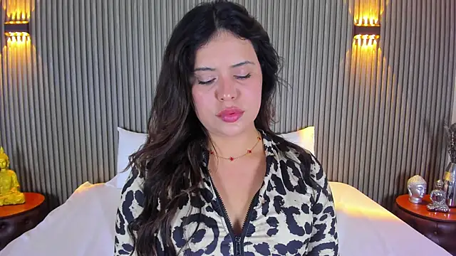 GeorginaReyes online show from June 8, 5:46 pm