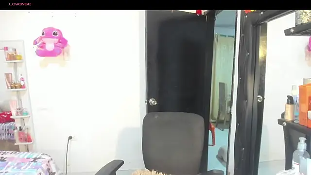 Ladyy Sweet22 online show from September 22, 9:08 am