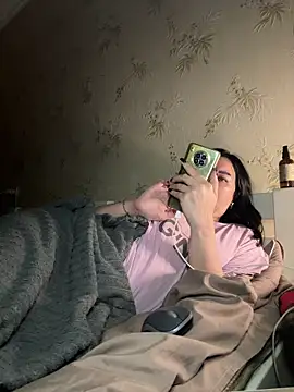 Naughtbaby 2025 online show from September 18, 3:16 am