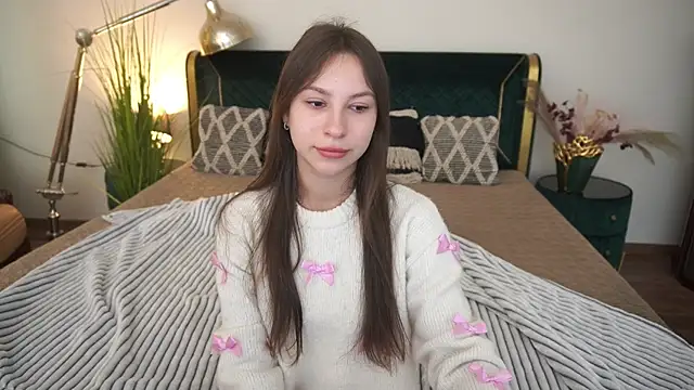 PaigePrado online show from May 28, 6:11 am