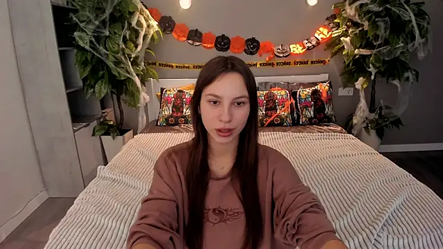 PaigePrado online show from October 29, 1:37 pm