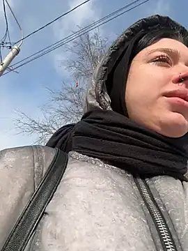 AlishaOfThorns online show from March 4, 5:14 am