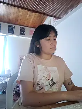 Arielle lov online show from October 25, 1:30 pm