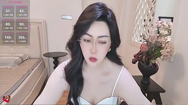 Tingdie online show from June 12, 2:47 pm